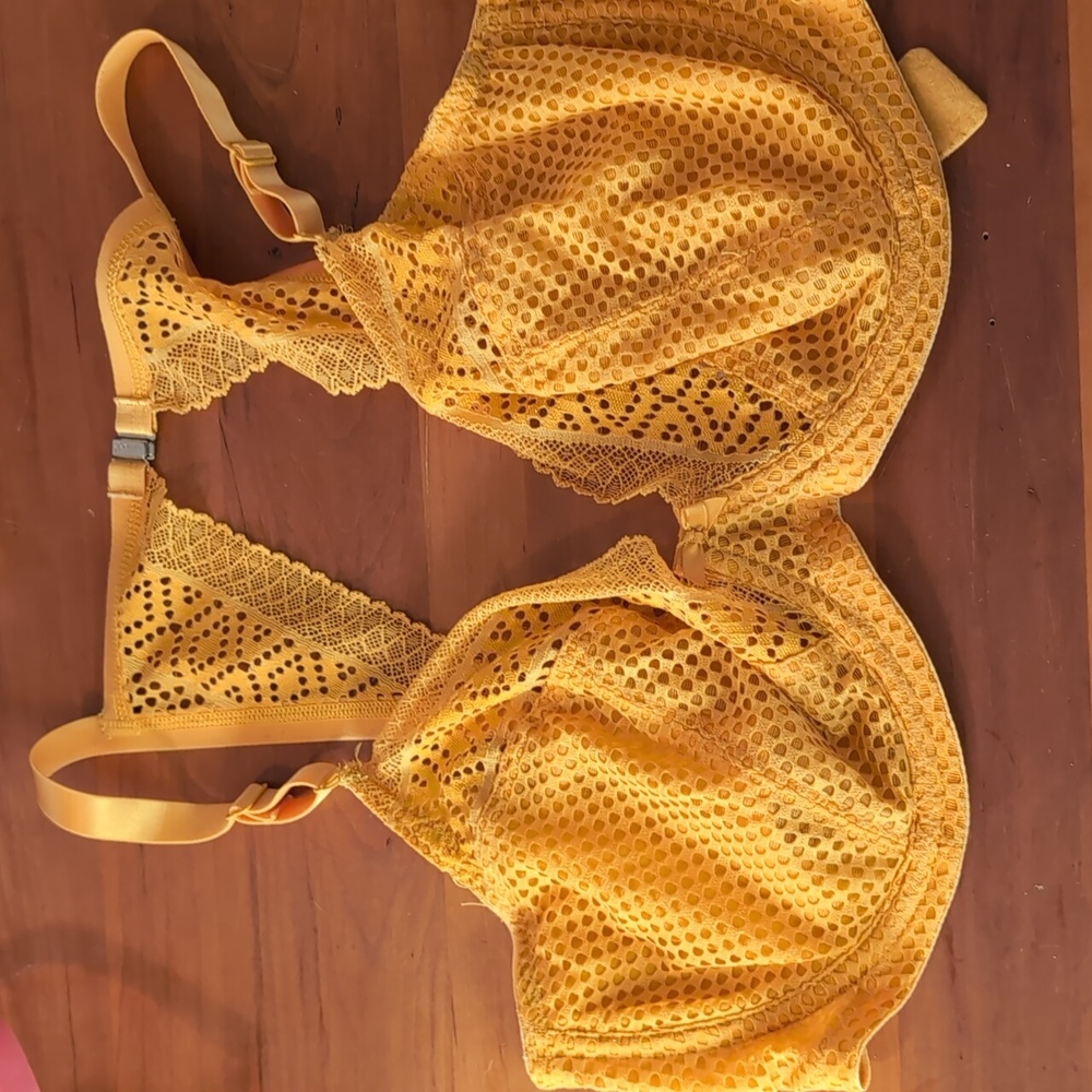 Cleo Yellow Lace Bra